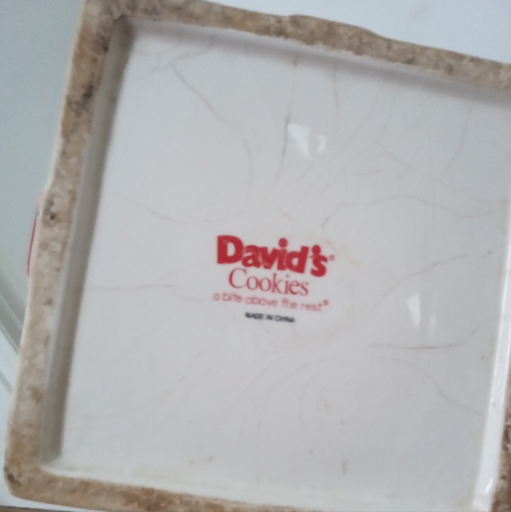 David's Cookies Holiday Cookie Jar Christmas Present - Ceramic Jar with Lid - Picture 5 of 10